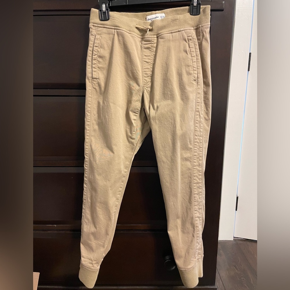 Abercrombie kid’s khaki joggers. Size 13/14